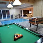 With Pool بيت للعطل