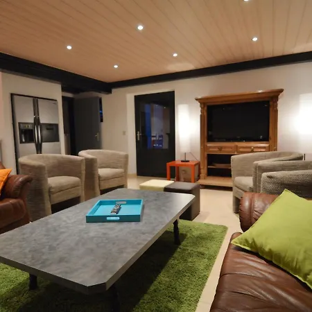 Holiday home Modern In With Private Pool *