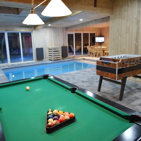 With Pool Casa vacanze