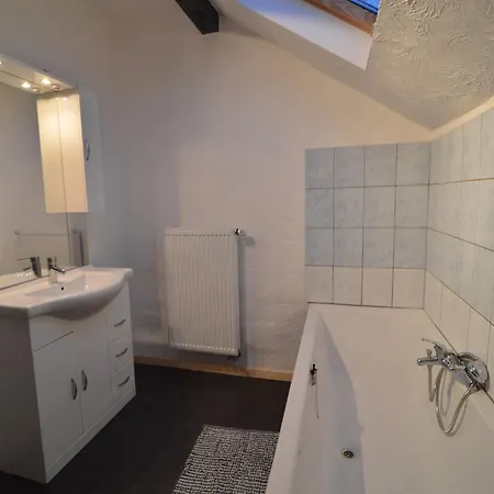 With Pool Casa vacanze Sourbrodt