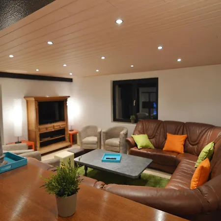 With Pool Vakantiehuis *