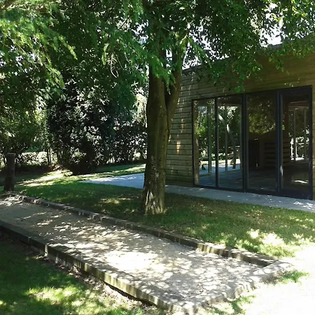 Vakantiehuis With Pool Sourbrodt