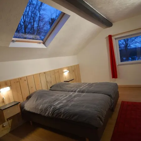 Modern In With Private Pool Vakantiehuis