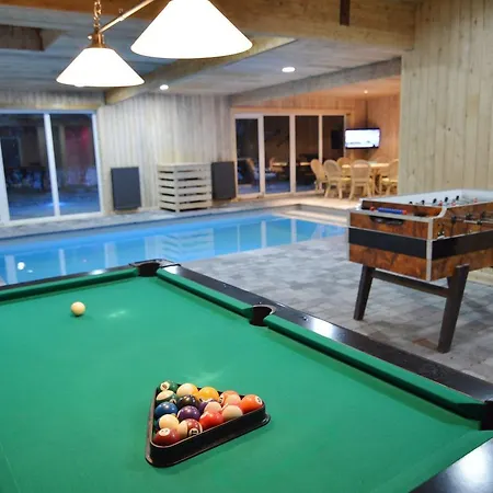 Modern In With Private Pool Holiday home