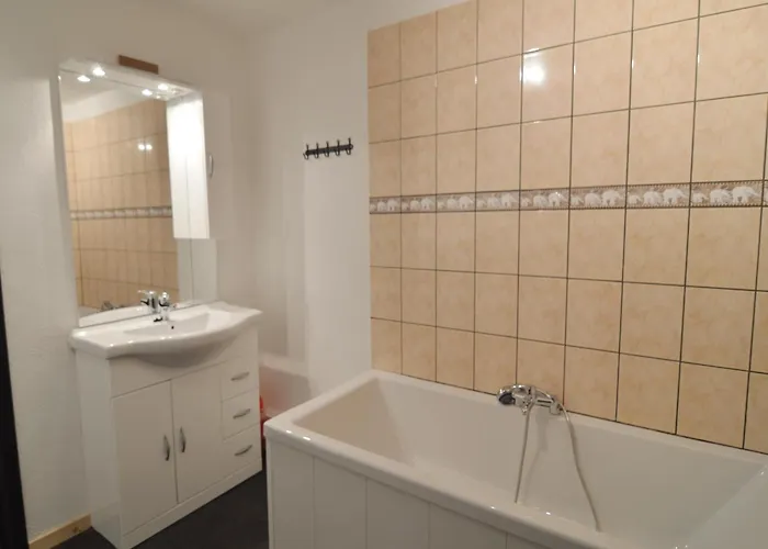 With Pool * Sourbrodt